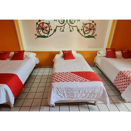 Oyo Hotel Casino Del Valle, Матехуала Екстериор снимка